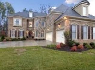 2003 Sudbury Ln, Matthews, NC 28104