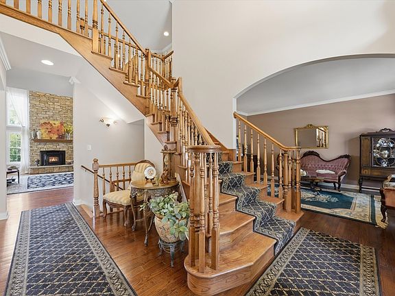 2nd image of 19132 Boulder Ridge Ct