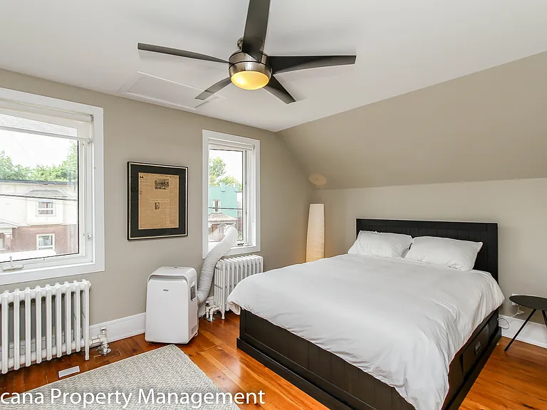 294 Crichton St #1 — Photo 14