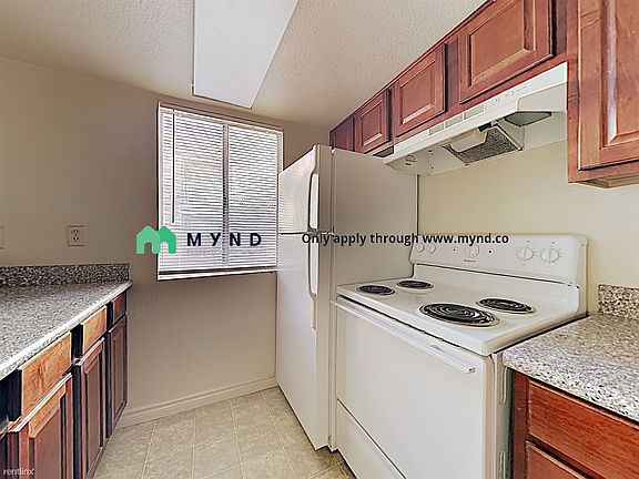 2nd image of 4411 Alexis Dr Unit 447