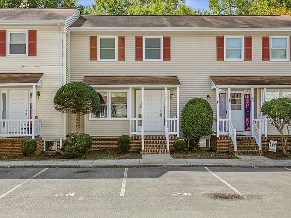 2nd image of 24 Bromley Dr