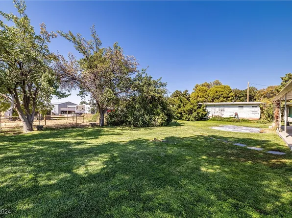 7800 S Pioneer Ln, Pahrump, NV 89061