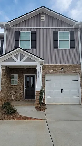 7599 Discovery Point Dr NW Photo 1