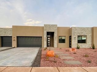 3235 S Drifting Dunes Ln, Hurricane, UT 84737