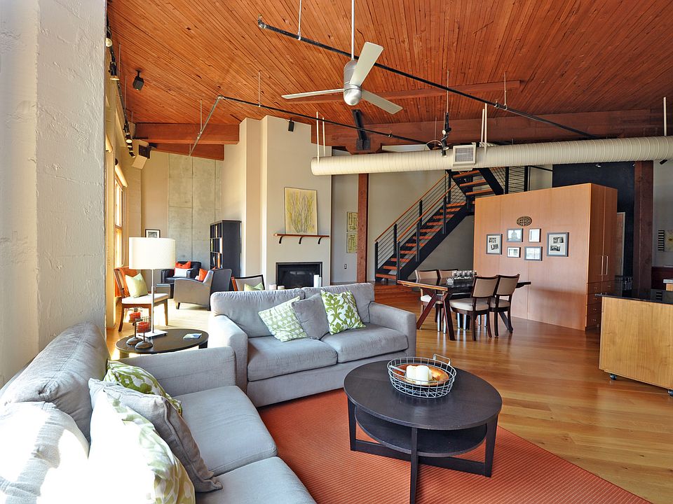 15' Ceilings