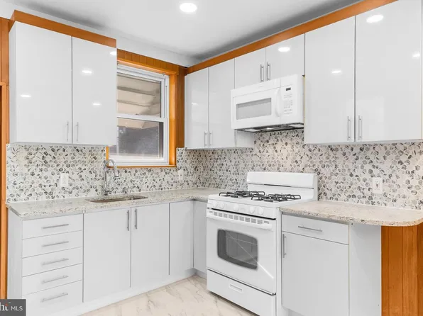 236 Kenilworth Ave, Philadelphia, PA 19120