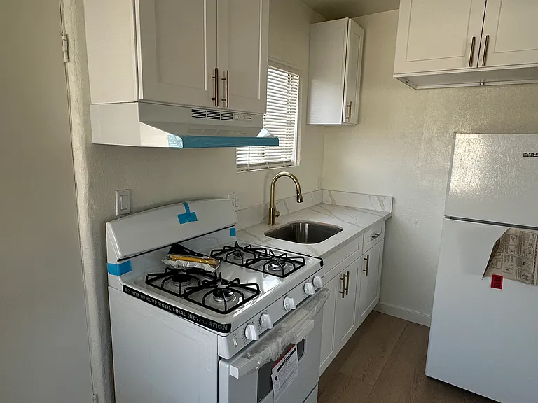 10254 Tujunga Canyon Blvd #F — Photo 3
