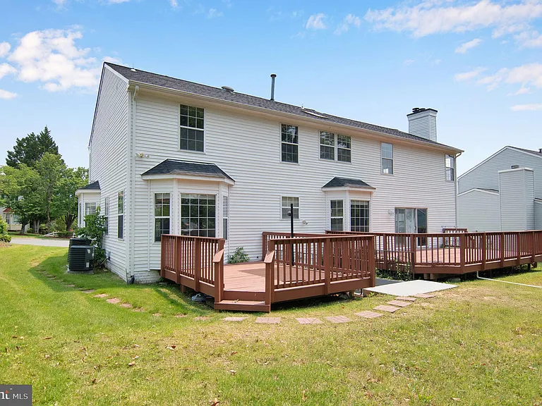 15704 Beau Ridge Dr — Photo 44