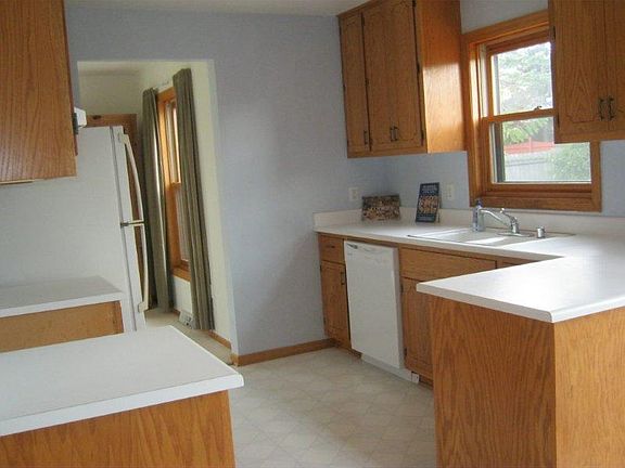 Lots of Counter Space