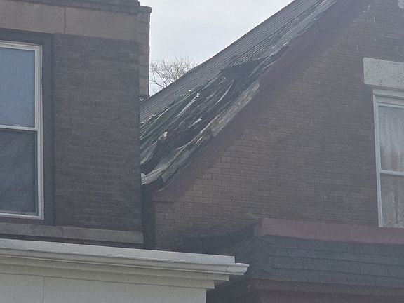5th image of 6831 S Emerald Ave