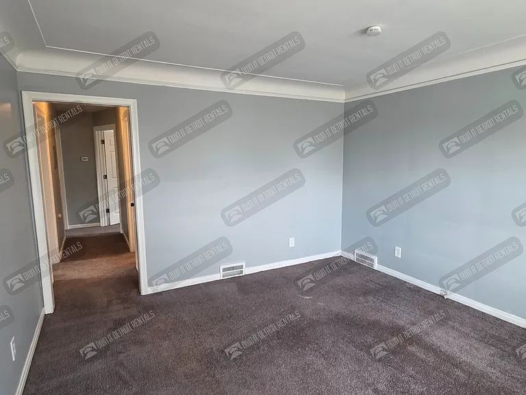 5921 Balfour Rd — Photo 14