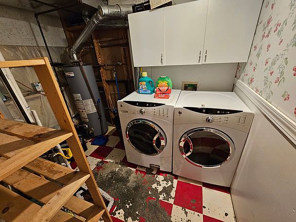 3rd image of 405 W 22nd Ave Unit C