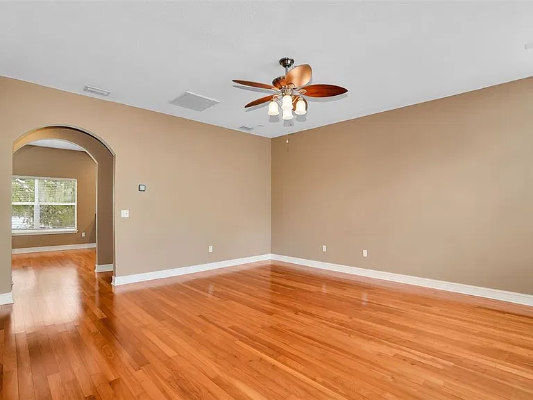 3102 Toscana Cir — Photo 17
