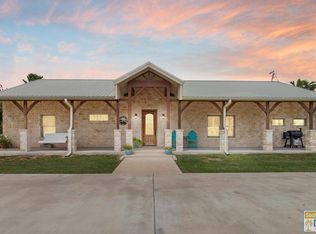 39579 Palm Dr, Los Fresnos, TX 78566
