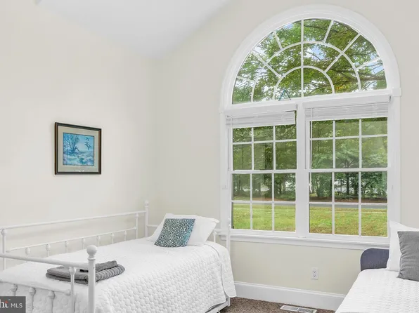 6011 Sunnyside Ct, East New Market, MD 21631