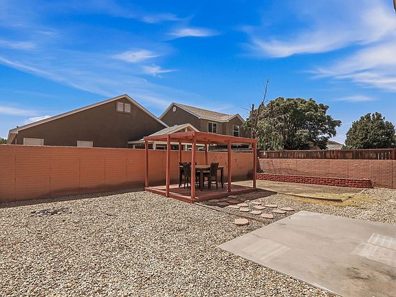 5th image of 2897 Ancho Ave