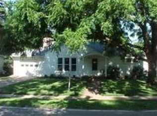 108 SW Monroe St, Lees Summit, MO 64063