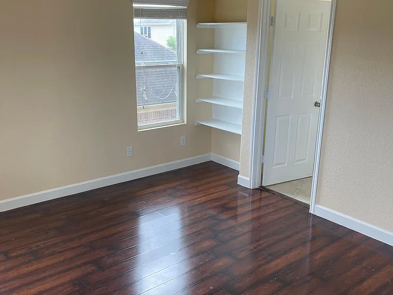 2810 Hazelwood Dr — Photo 25