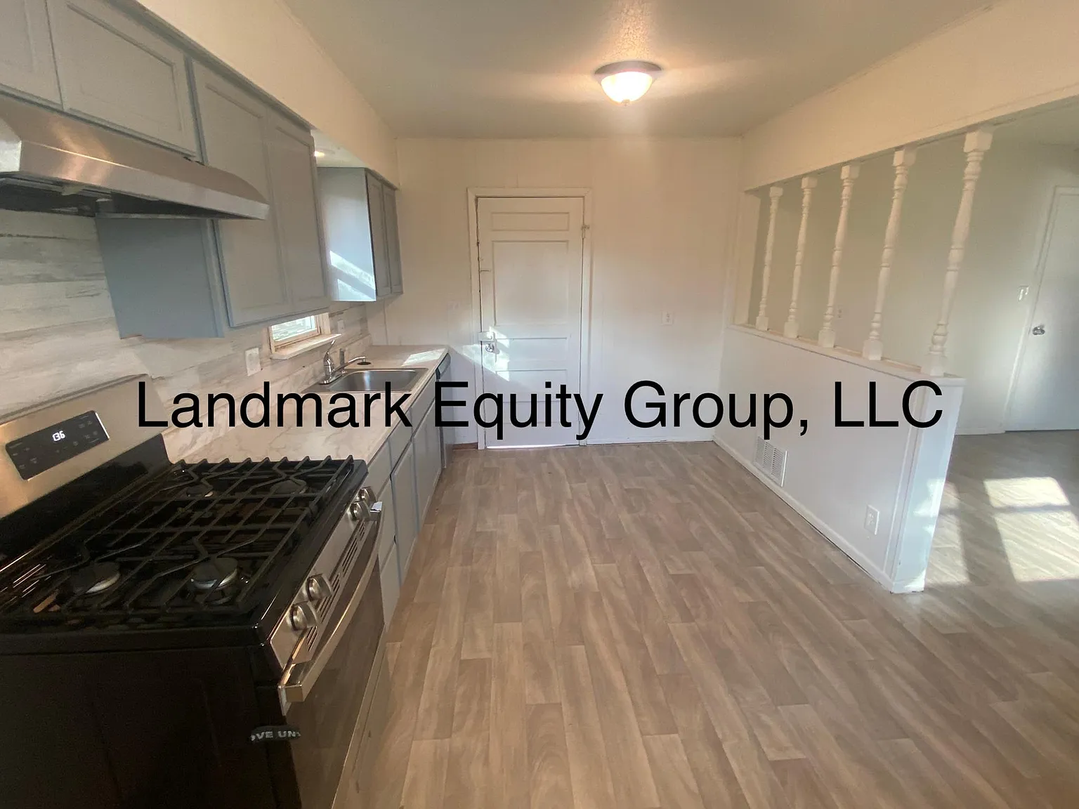 2 bed, 960 sqft, $1,100 — Photo 4
