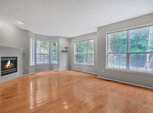 3 Caroline Foster Ct #4802, Morristown, NJ 07960