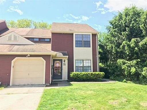 21 Ross Ct photo 1
