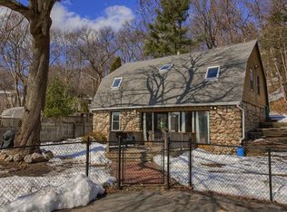 89 Range Ave, Lynn, MA 01904