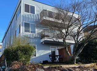 2316 44th Ave SW APT 302, Seattle, WA 98116