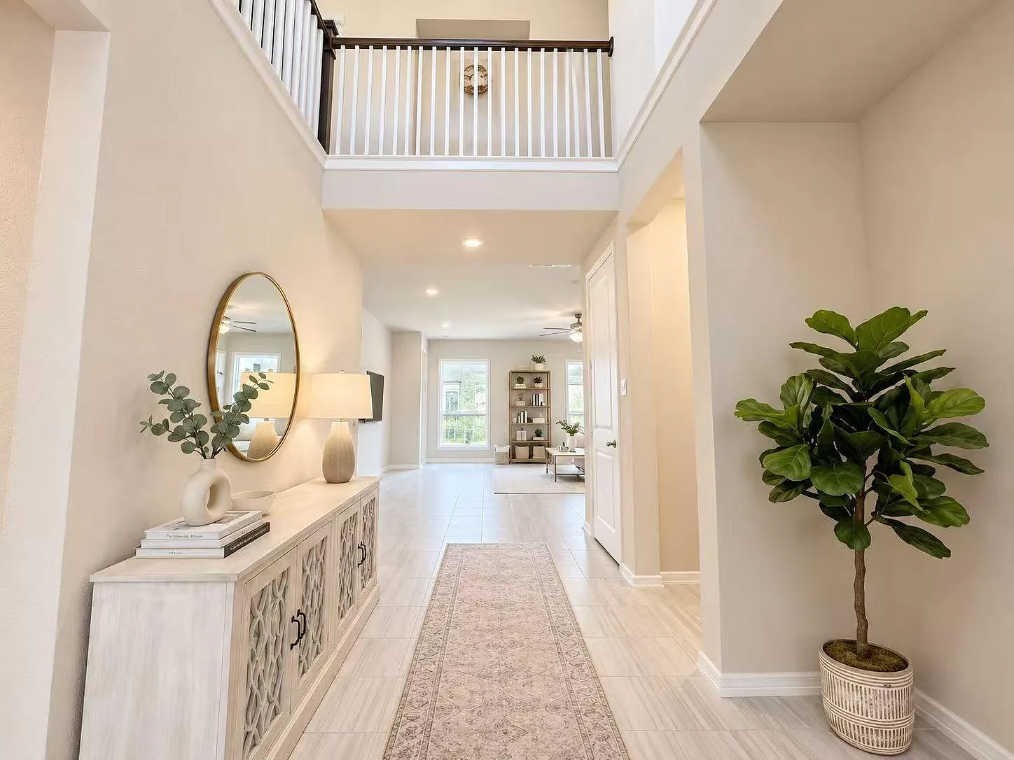 4 bed, 3.0 bath, 2642 sqft, $2,900 — Photo 2