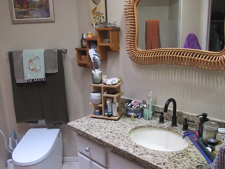 143 E Bowers Ct — Photo 16