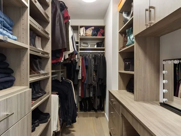 310 East 86th Street image 10 of 24