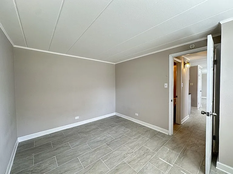 9630 Ivanhoe Ave #2 — Photo 18