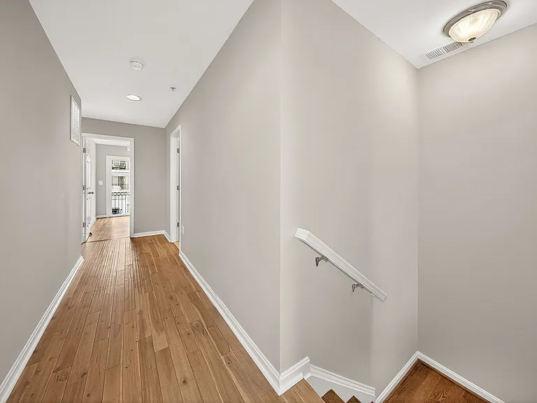 15825 John Diskin Cir — Photo 6
