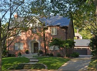 523 Midvale Ave, Saint Louis, MO 63130