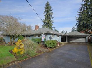 1940 NE 138th Pl, Portland, OR 97230