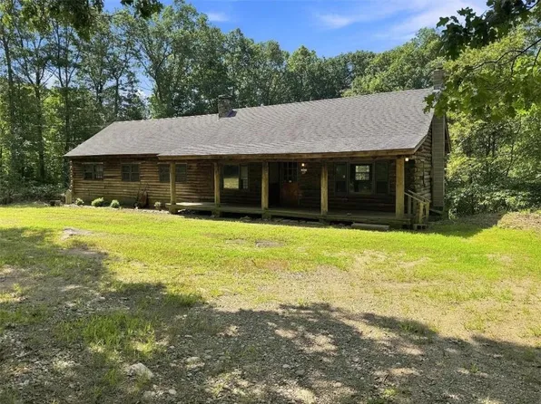 369 Cooper Hill Rd, Burrillville, RI 02839