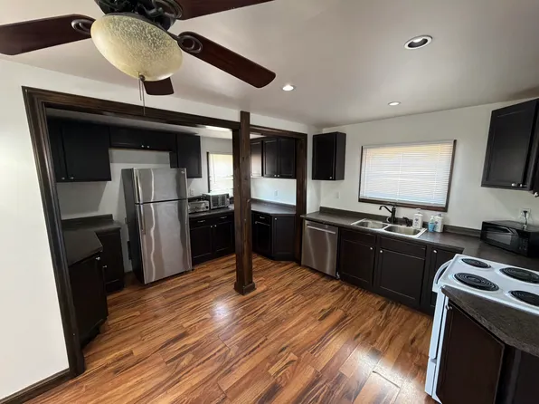 225 W Carroll St #2, Macomb, IL 61455