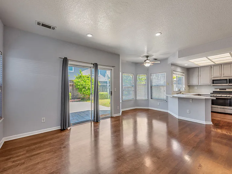 33252 Jamie Cir — Photo 44