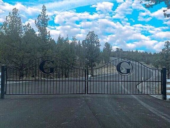 3rd image of Tl 815 Se Kennedy Way