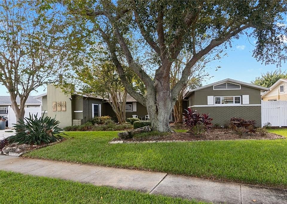 1st image of 8406 Quartz Pl