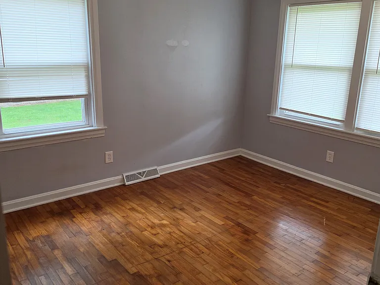 230 Lone Star Rd — Photo 12
