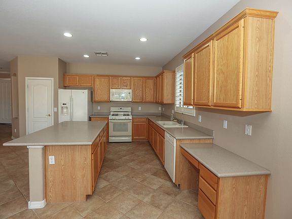 2nd image of 9315 W Tonopah Dr