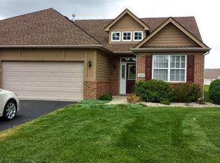 1264 Poppyfield Pl, Schererville, IN 46375