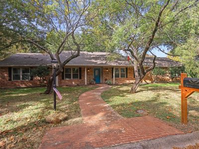 2100 Fairfax Rd, Denton, TX, 76205