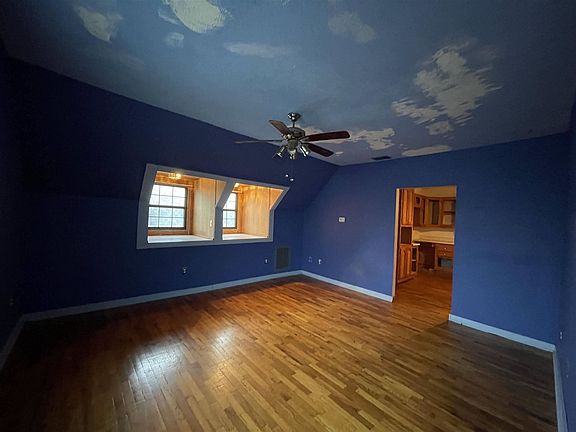 5th image of 625 N 3rd St