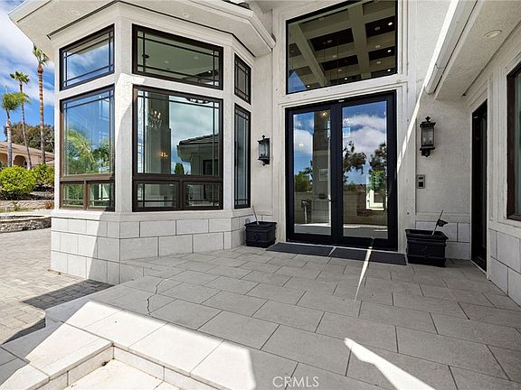 4th image of 3202 Portico Del Norte
