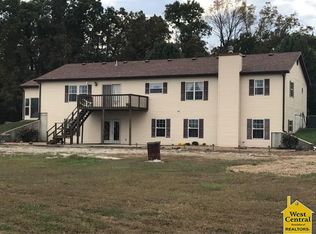 16727 Walnut Grove Rd, Warsaw, MO 65355