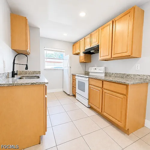 1572 Cypress Dr Photo 1