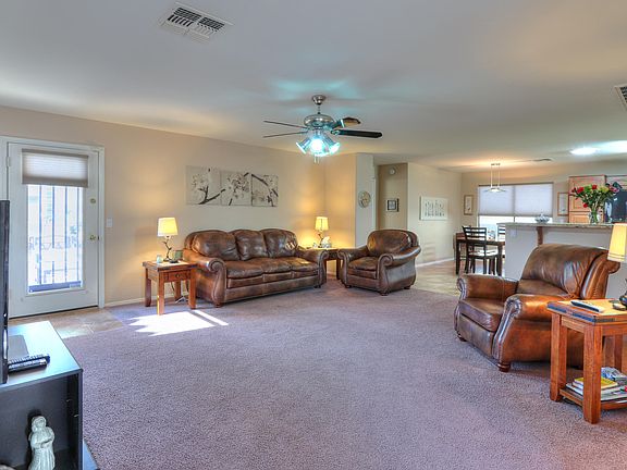 5th image of 43596 W Bedford Dr