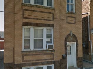 907 20th St, Union City, NJ 07087