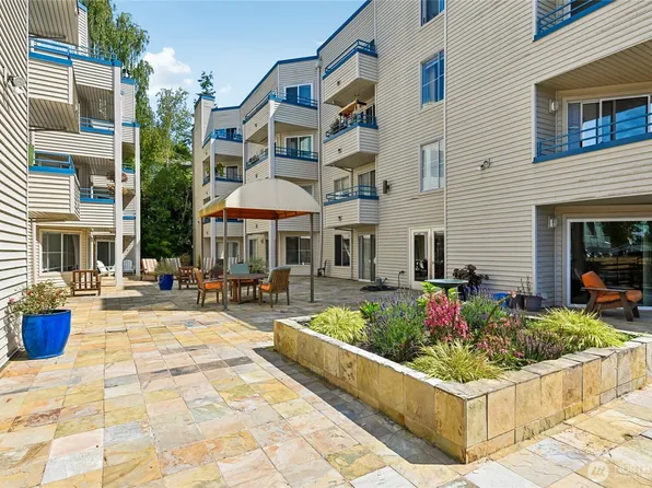 6960 California Avenue SW #A109, Seattle, WA 98136